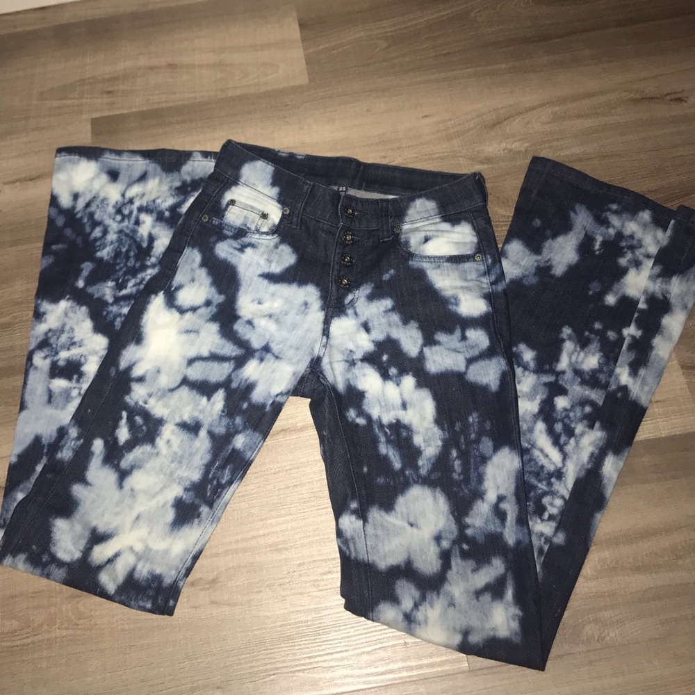 LF Carmar Acid Wash Flare Leg Jeans